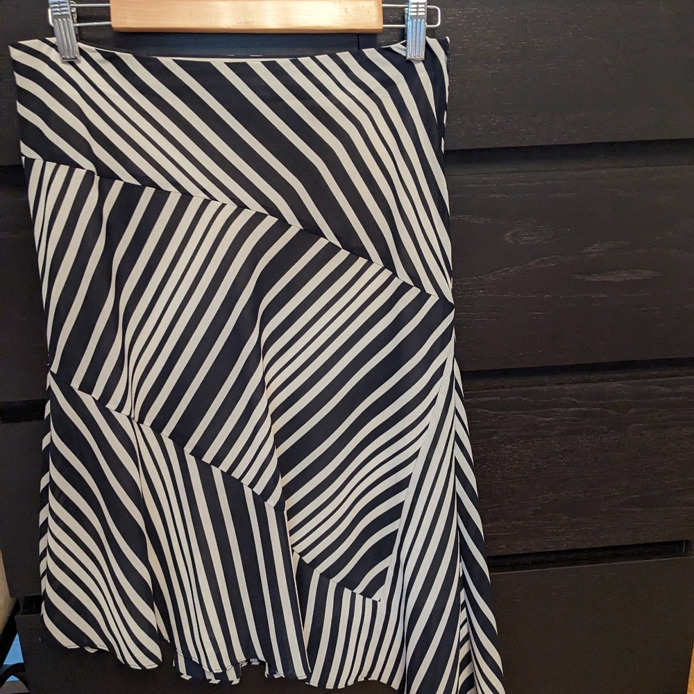 Lot of 6 Skirts